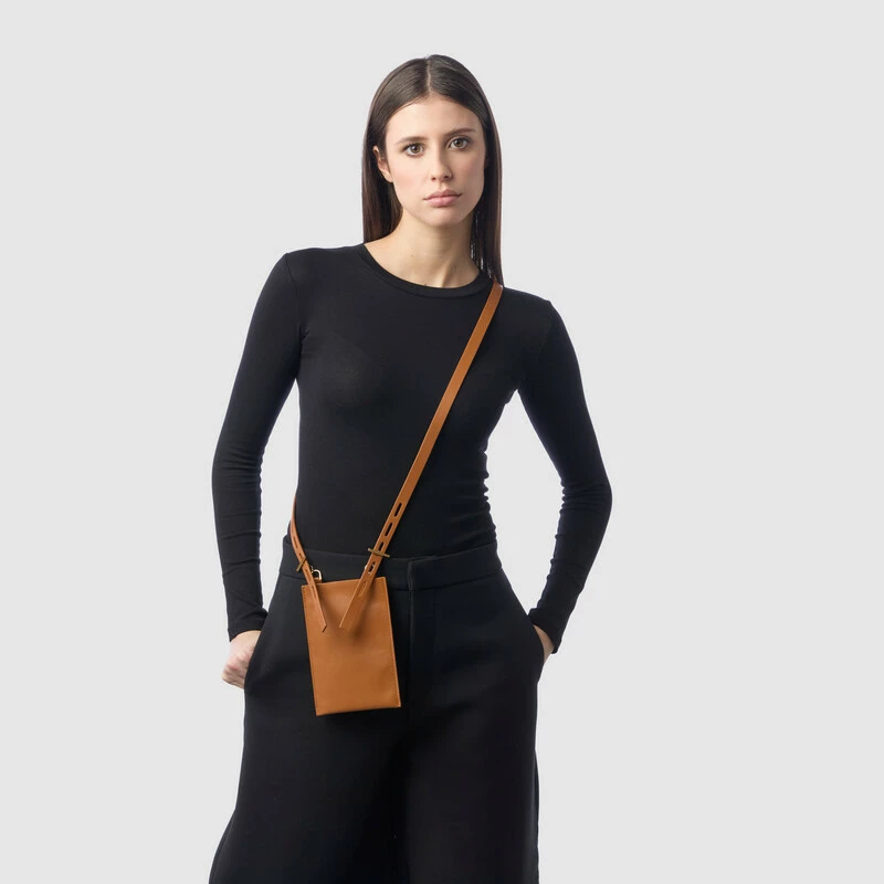 MINOBOSSI Small leather goods Cell phone holder   Camel