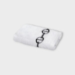 CHAINE T.  HAND TOWEL