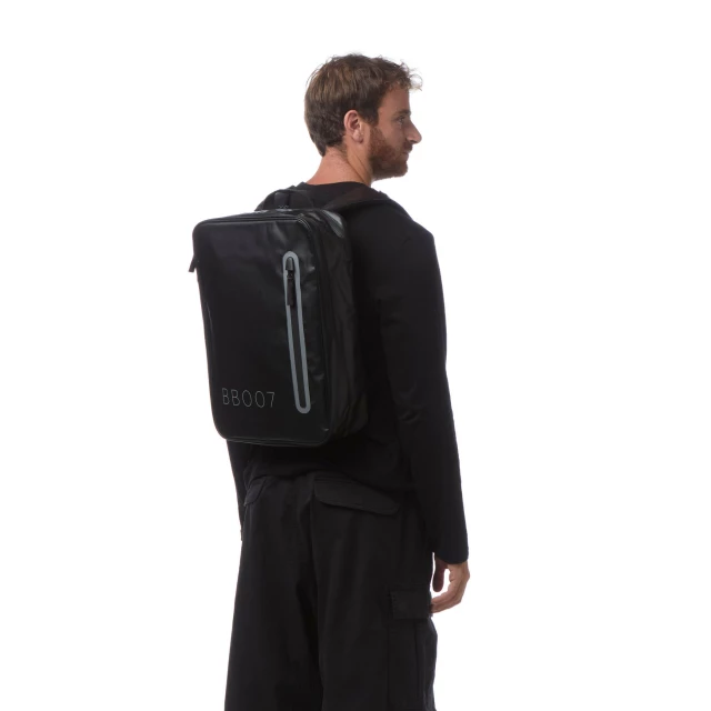 OKKIA Zaino Waterproof con cerniera 14 Litri Nero