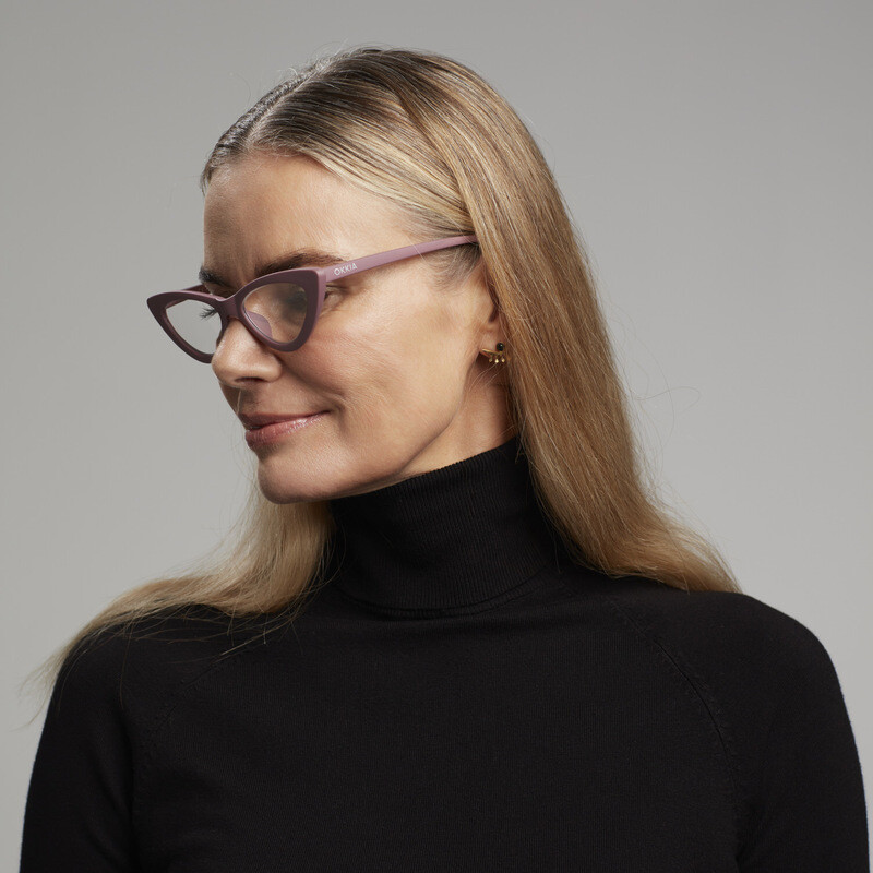 OKKIA Reading Adriana reading Small Cat Eye Red pear