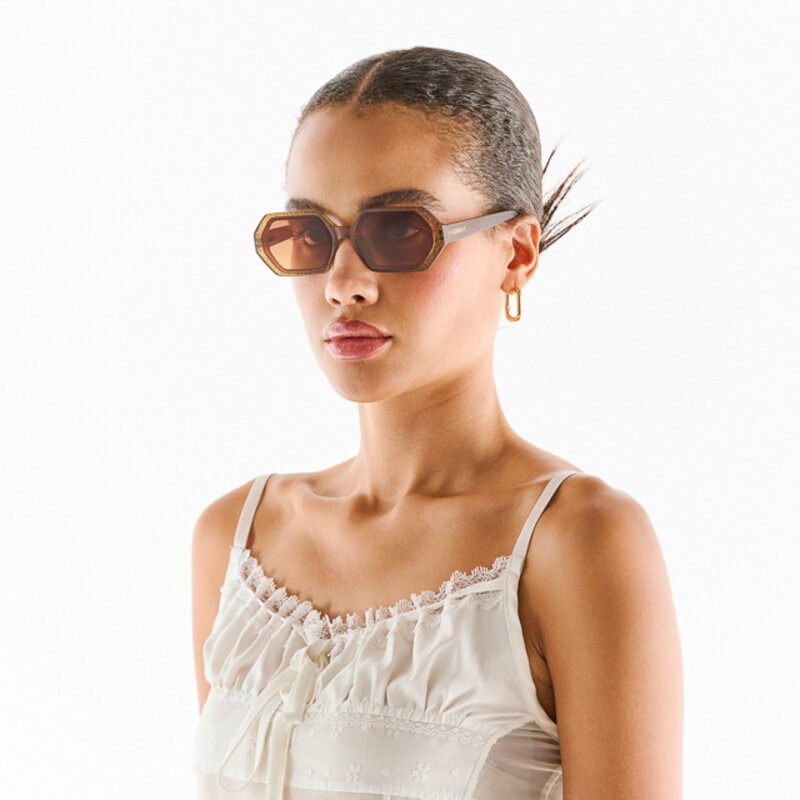 OKKIA Sun Andrea   Weed