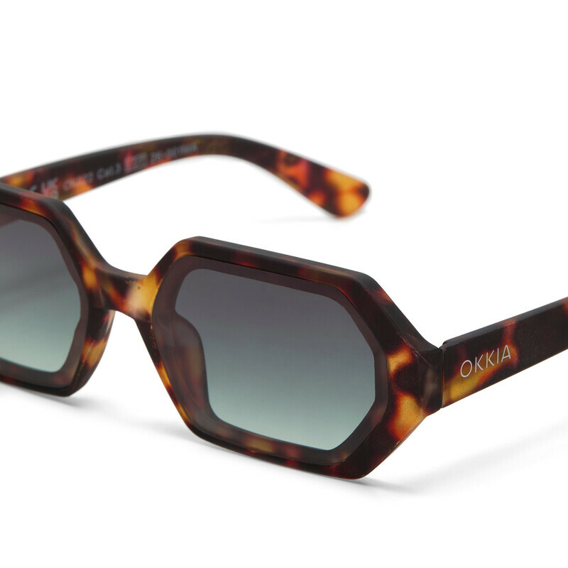OKKIA Sun Andrea   Classic Havana (green lenses)