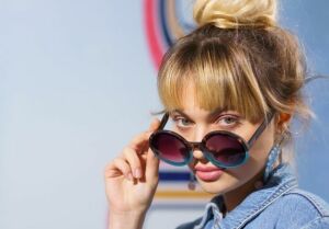 COME SCEGLIERE IL COLORE DELLA MONTATURA?