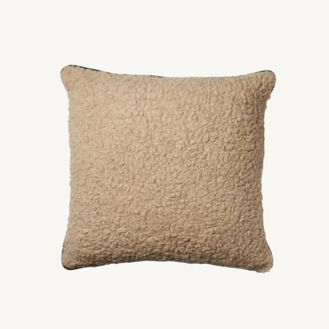 Coussin en soie et chameau petit