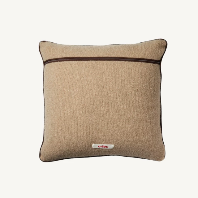 Coussin en soie et chameau petit