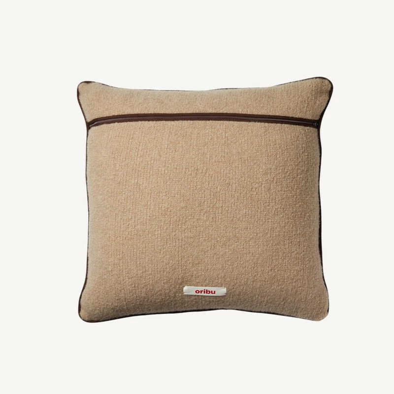 CUSSION IN SILK & CAMEL small